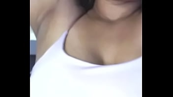 Girl exposing her armpit in zoom